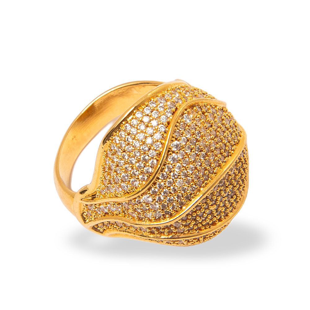 Anel Bomb Chiq volume arredondado, banho ouro 18k. Design autoral Herreira, produção própria em Goiânia há 18 anos.