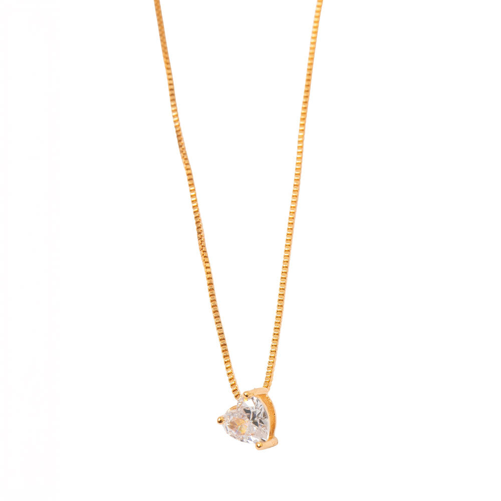 Colar Elyn fino com banho de ouro 18k. Design minimalista Herreira para uso diário. Produção própria em Goiânia há 18 anos.