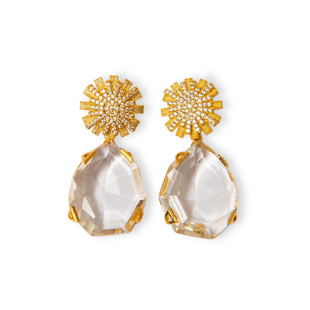 Brinco estrela com cristal facetado 19x25mm e banho ouro 18k. Design exclusivo Herreira, produção em Goiânia.