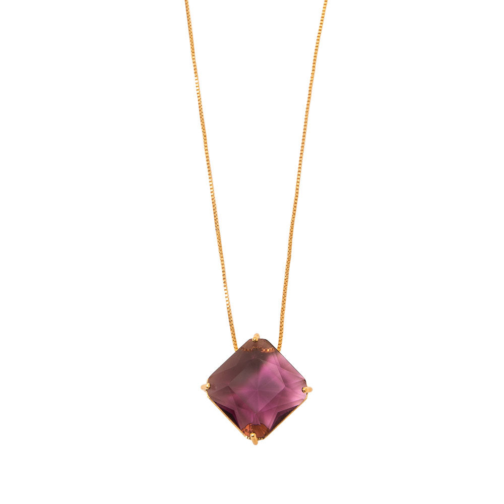 Colar Geométrico com aro estruturado e banho de ouro 18k. Design contemporâneo Herreira, produção própria em Goiânia.